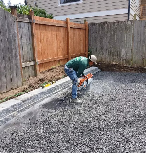 stone retaining wall system
